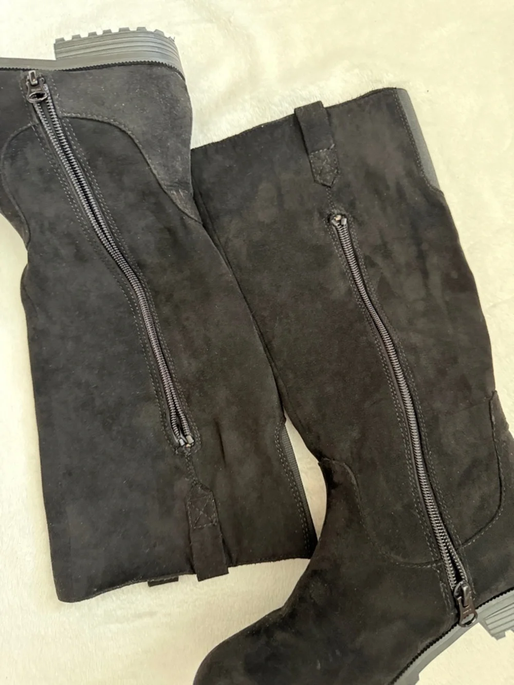 Cat & Jack | Kaitlyn Faux Suede Tall Lug Sole Boots Black (4)